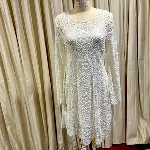 Trina Turk White crochet lace dress size 10